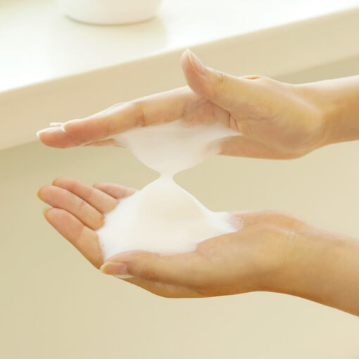 Lon.G DIVE TO GREEN Pure Bubble Cleanser 3.2g*3EA *Product expires 7/2025 - Image 2